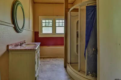 501 N Spring, Grand Saline, TX 75140 - Photo 9