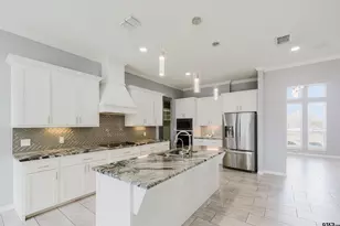 12584 Berry Ln, Tyler, TX 75707 - Photo 3