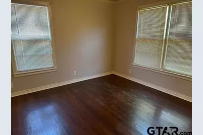 930 E 8th, Tyler, TX 75701 - Photo 9