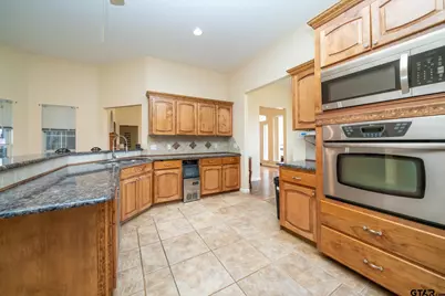 2266 Big Woods, Longview, TX 75605 - Photo 15