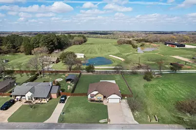 120 Horseshoe Lake Dr, Edgewood, TX 75117 - Photo 3