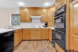 1633 Brookhollow, Hideaway, TX 75771 - Photo 17