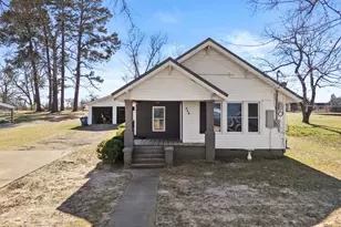 605 Dallas St, Winona, TX 75792 - Photo 1