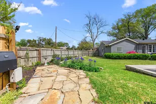 1403 S Robertson Ave, Tyler, TX 75701 - Photo 5