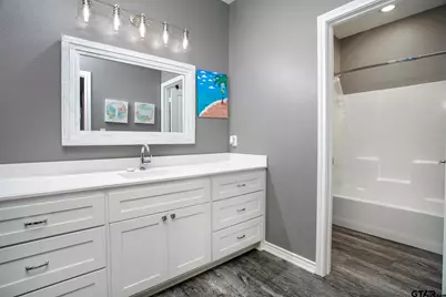 18352 Timber Oaks, Lindale, TX 75771 - Photo 13