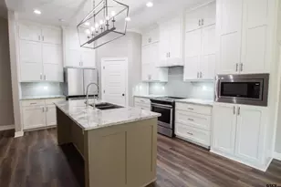 8199 Cr 314, Laneville, TX 75667 - Photo 9