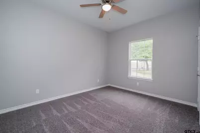 411 N Fuller Ave, Tyler, TX 75702 - Photo 15