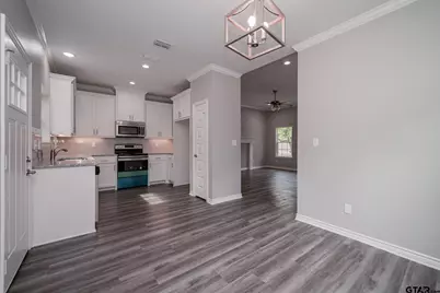 411 N Fuller Ave, Tyler, TX 75702 - Photo 7