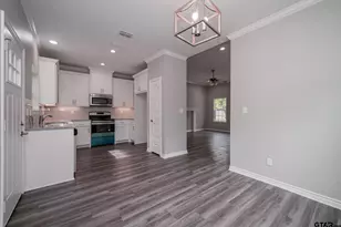 411 N Fuller Ave, Tyler, TX 75702 - Photo 7