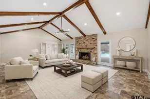 1302 Jeff Davis Dr, Tyler, TX 75703 - Photo 5