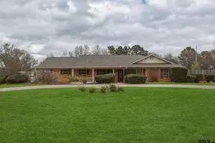 1302 Jeff Davis Dr, Tyler, TX 75703 - Photo 1