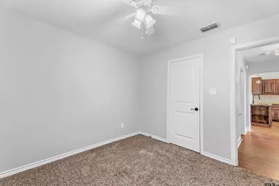 806 James Ct, Chandler, TX 75758 - Photo 19