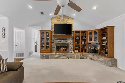 664 County Road 2360, Mount Pleasant, TX 75455 - Photo 13