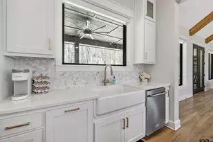 192 Co Rd 4707, Troup, TX 75789 - Photo 15