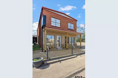 135 N Henderson, Rusk, TX 75785 - Photo 1