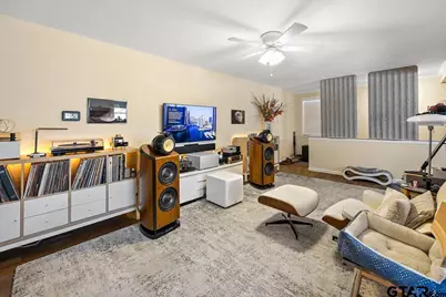 135 N Henderson, Rusk, TX 75785 - Photo 13