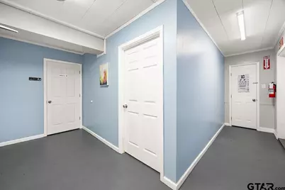 135 N Henderson, Rusk, TX 75785 - Photo 3