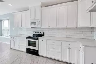 5718 Gloucester Dr, Tyler, TX 75707 - Photo 11