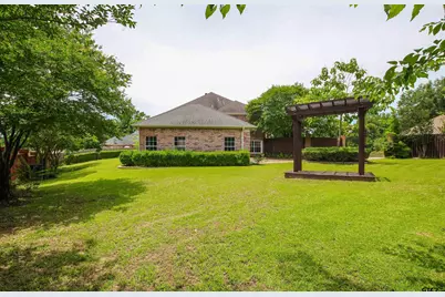 5718 Gloucester Dr, Tyler, TX 75707 - Photo 39
