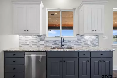 24110 Sun Ridge Road, Lindale, TX 75771 - Photo 11