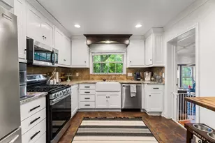 2026 S Wall Ave, Tyler, TX 75701 - Photo 11