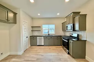 17422 Crossing Cir, Lindale, TX 75771 - Photo 5