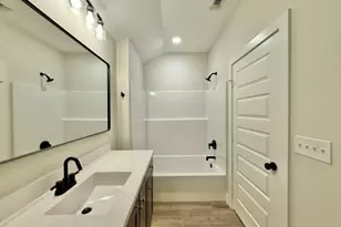 17422 Crossing Cir, Lindale, TX 75771 - Photo 13