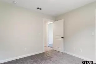 16414 Crossing Cir, Lindale, TX 75771 - Photo 17