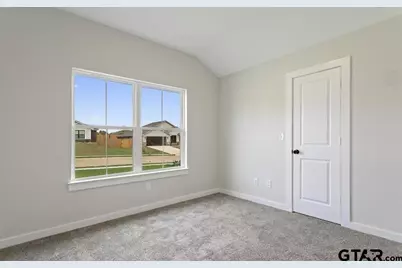 16414 Crossing Circle, Lindale, TX 75771 - Photo 13