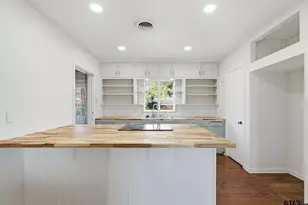 2200 Airline Dr, Tyler, TX 75701 - Photo 9