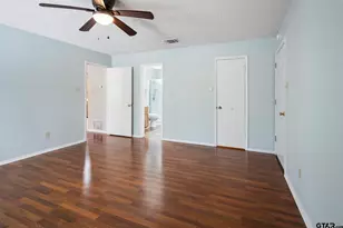 138 Green Knl, Holly Lake Ranch, TX 75765 - Photo 19