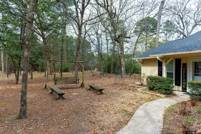 138 Green Knoll, Holly Lake Ranch, TX 75765 - Photo 23