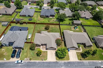 401 Amanda Court, Whitehouse, TX 75791 - Photo 35