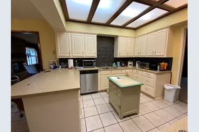 4913 Kirkcaldey Dr., Tyler, TX 75701 - Photo 9