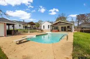 1609 Old Nacogdoches Rd, Henderson, TX 75654 - Photo 31