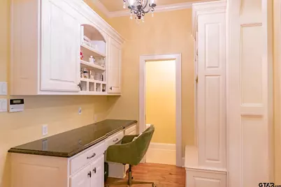 902 E South Street, Lindale, TX 75771 - Photo 13