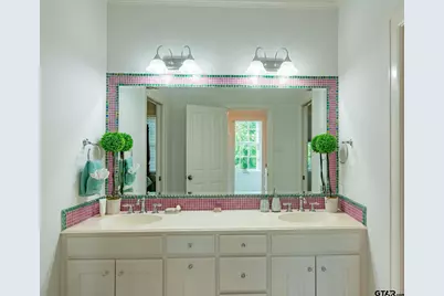 902 E South Street, Lindale, TX 75771 - Photo 27