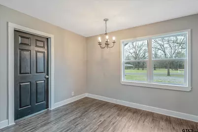 501 S Railroad St, Troup, TX 75789 - Photo 9