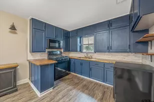 501 S Railroad St, Troup, TX 75789 - Photo 7