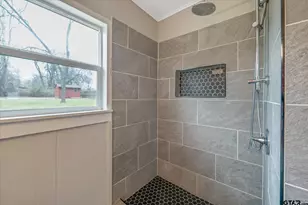 501 S Railroad St, Troup, TX 75789 - Photo 15