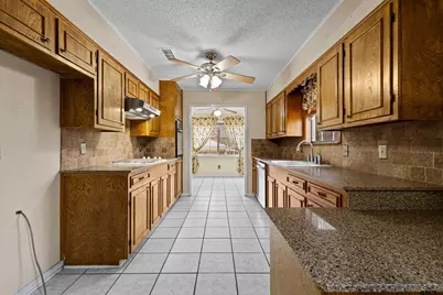 3215 Restview Street, Longview, TX 75605 - Photo 15