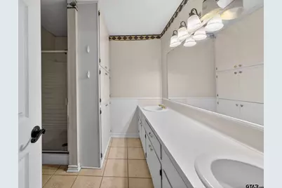 608 Craig Dr, Palestine, TX 75803 - Photo 15