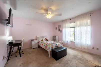 322 N Oleander Street, Grand Saline, TX 75140 - Photo 15