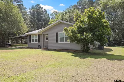 655 Daingerfield St, Pittsburg, TX 75686 - Photo 3