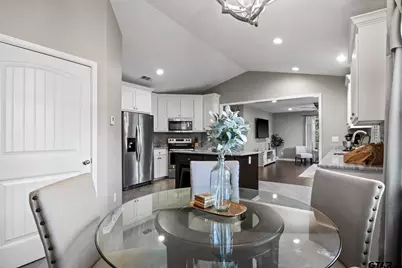 655 Daingerfield St, Pittsburg, TX 75686 - Photo 15