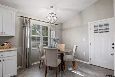 655 Daingerfield St, Pittsburg, TX 75686 - Photo 13