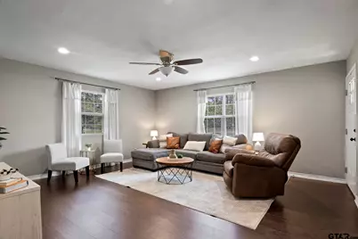 655 Daingerfield St, Pittsburg, TX 75686 - Photo 5