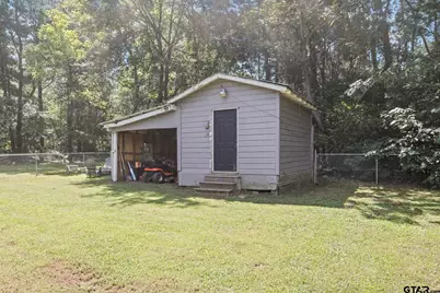 655 Daingerfield St, Pittsburg, TX 75686 - Photo 25