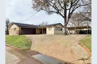 1604 Tremont St, Jacksonville, TX 75766 - Photo 9