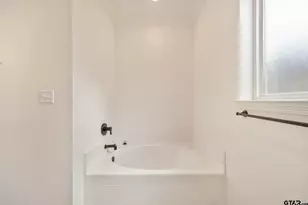 1672 Alamo Crossing, Tyler, TX 75701 - Photo 23